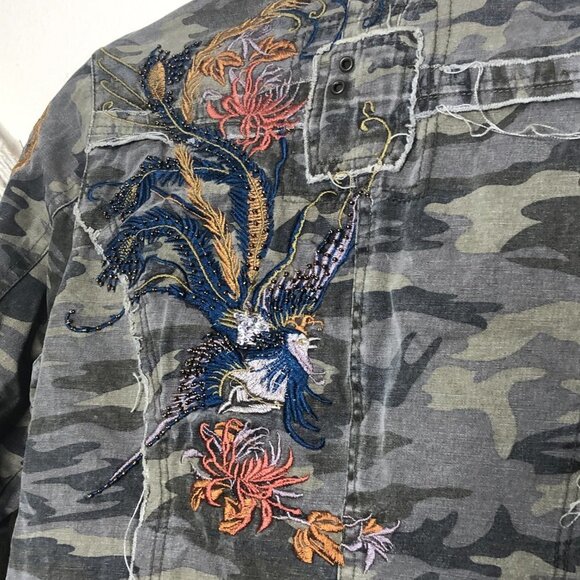 PASSPORT Girls Boho Embroidered and Distressed Camo Jacket L - Picture 9 of 12